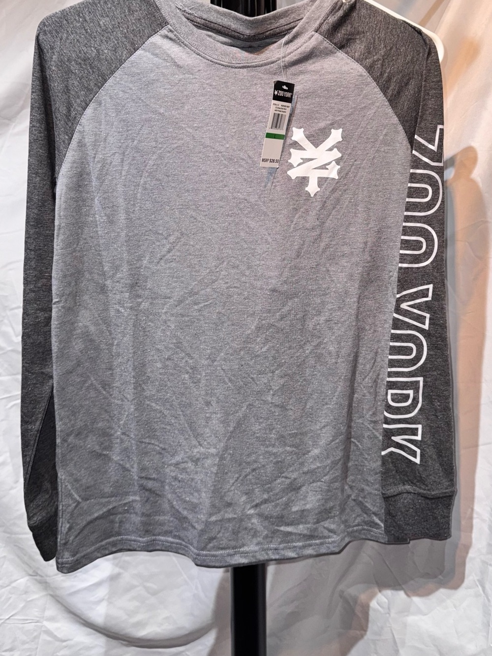 NWT Zoo York Gray Long Sleeve Logo Tee Boys Size 14 Skater Style